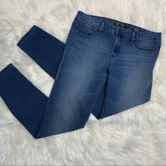 Kardashian Kollection Premium Denim Jeggings - Picture 4 of 13